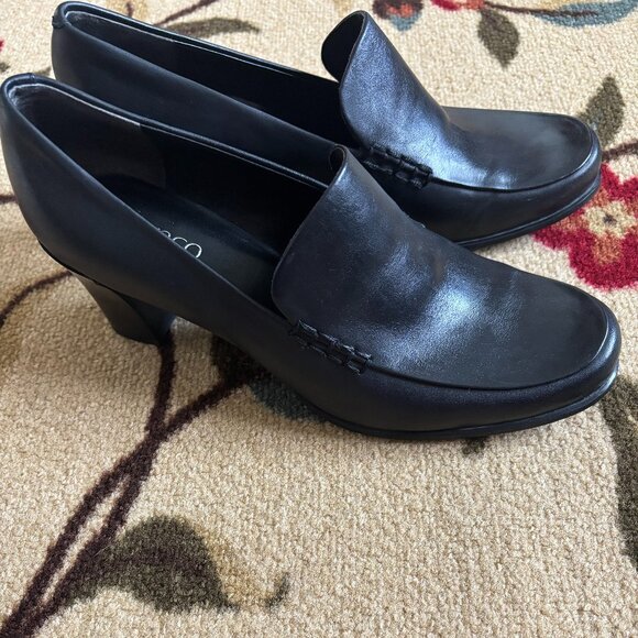 Franco Sarto Nolan Pump - Picture 1 of 4